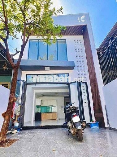 Ngộp Ngân Hàng – Bán Gấp Nhà 1 Trệt 1 Lửng Tân Uyên