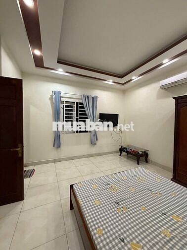 CĂN GÓC 3 LẦU, SÂN ĐẬU OTO, GẦN PHẠM VĂN ĐỒNG, CHUNG CƯ LINH TÂY