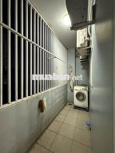 CĂN GÓC 3 LẦU, SÂN ĐẬU OTO, GẦN PHẠM VĂN ĐỒNG, CHUNG CƯ LINH TÂY