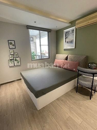 Cần bán gấp căn hộ Park View, tầng sân vườn, trung tâm Phú Mỹ Hưng.