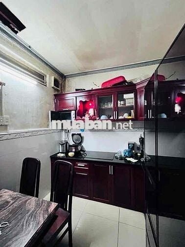Nhà sát quận 1 - trung tâm - 50m2 - 4 phòng - sổ chuẩn - chỉ hơn 4ty