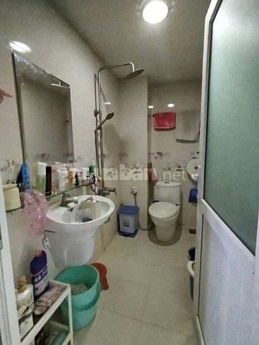Bán Nhà Mặt Tiền Đường KD Ở Chợ Bình Chánh Giá 700Tr ( Bao Sang Tên)