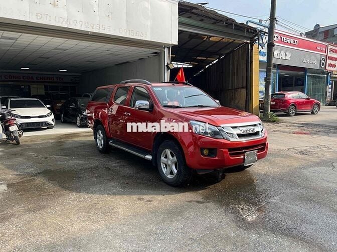 Isuzu Dmax 2014 - 125000 km