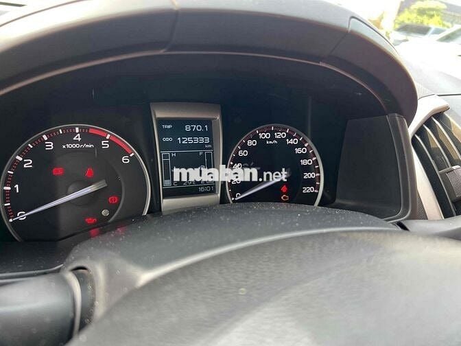 Isuzu Dmax 2014 - 125000 km