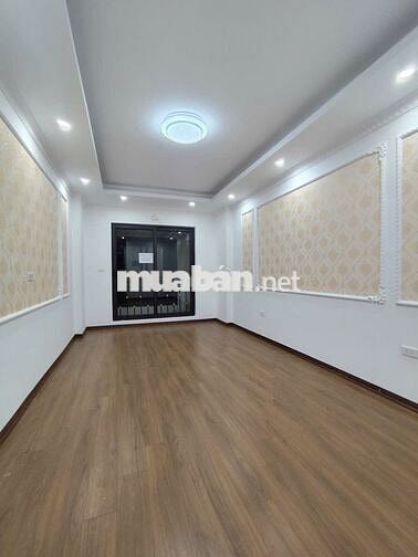 NHÀ PHỐ XỐM ĐH ĐẠI NAM QL21B SD32M2 XÂY 5 TẦNG 2 THOÁNG GIÁ 4.7 TỶCTL