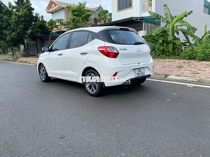 Huyndai i10 x 2022 số tự động máy 1.2