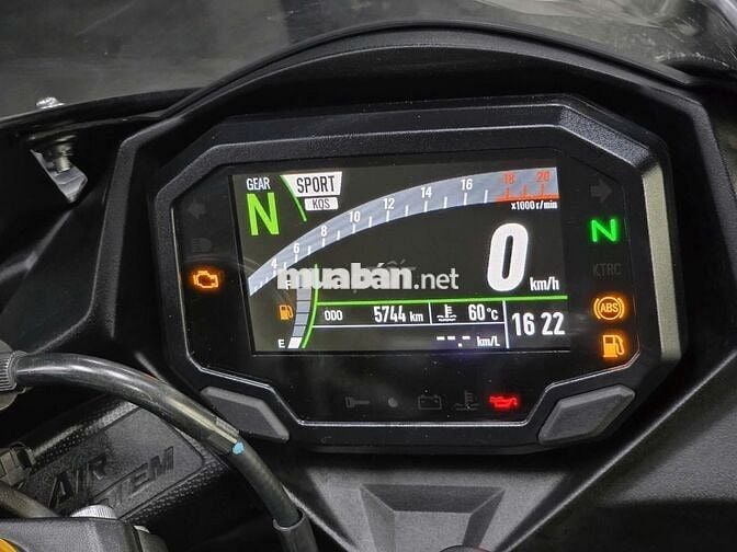 ZX25R  MODEL 2023 MÀU XÁM TITAN