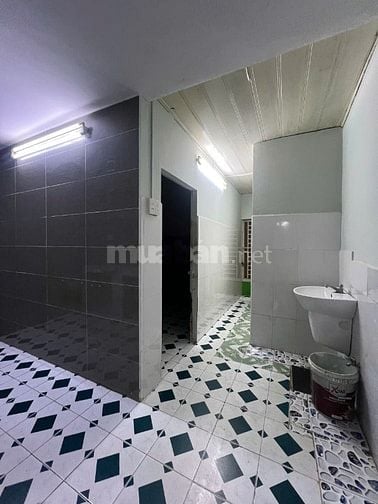 Cho thuê nhà Nguyên Căn – Hẻm 8m – 343 Tô Hiến Thành, Q.10
