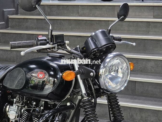 W175 BLACK STYLE 2023 CHẠY 6000KM