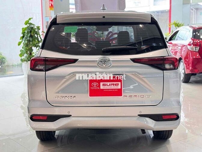Toyota Avanza Premio 2023 MT - 69319 km