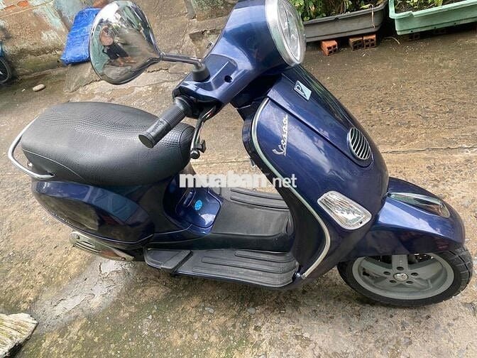 Vespa Lx Fi 2011 bstp nhà dư xe nên bán
