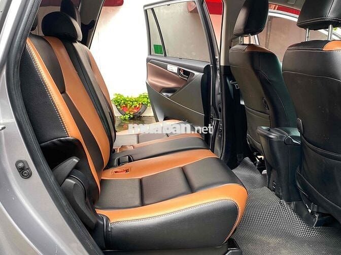 Toyota Innova 2024 E 2.0 MT - 24000 km
