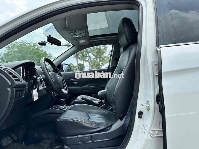 Mitsubishi Outlander 2015 Sport - 90000 km