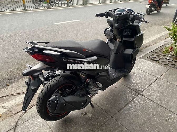 Honda Vario 160 ABS 2023 mới 90% hồ sơ gốc cầm tay