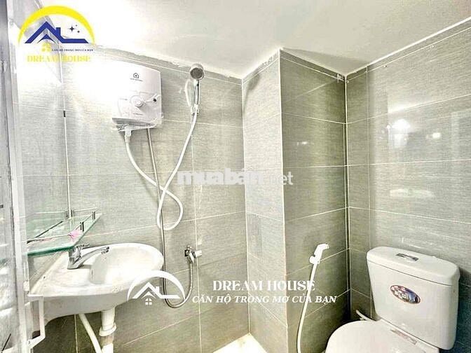 Duplex Nằm giữa hai Trường Đại Học Công Thương - Văn HIến