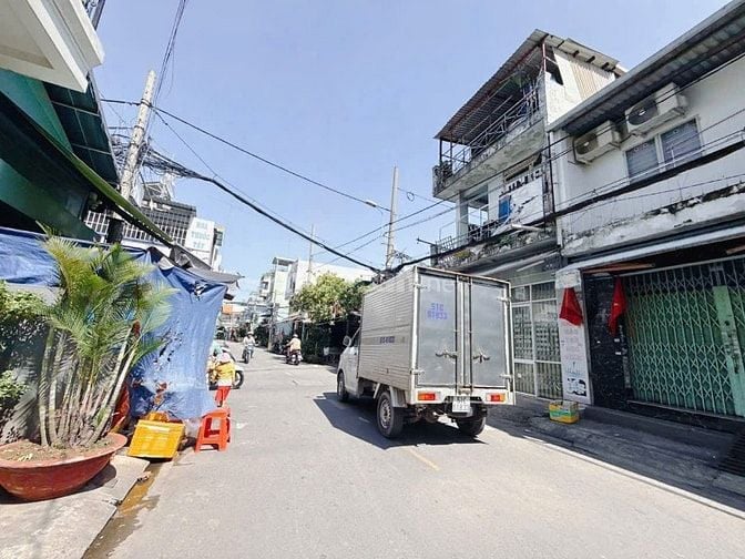 Bán 3 lô đất liền nhau góc 2 MT hẻm 688 Tân Kỳ Tân Quý, Q. Bình Tân