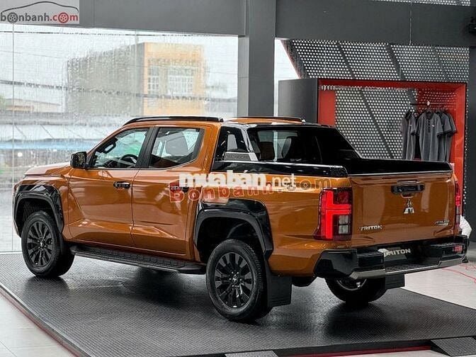 Mitsubishi Triton Athlete 4WD AT 2025