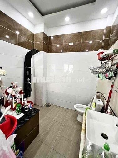 Nhà Nhỏ 4 tầng - Bình Tân - Giáp sân bay - 4 tầng - chỉ nhỉnh 3ty
