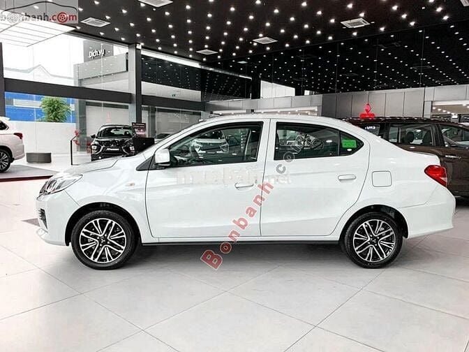 Mitsubishi Attrage 1.2 MT 2025