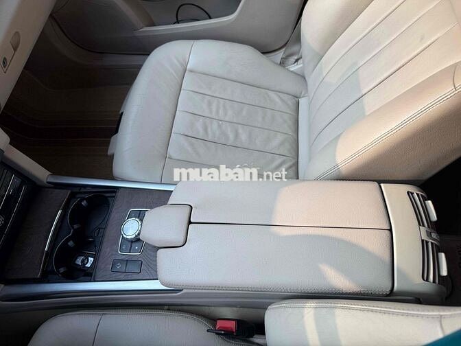 Mercedes Benz E Class 2014 E200 - 14000 km