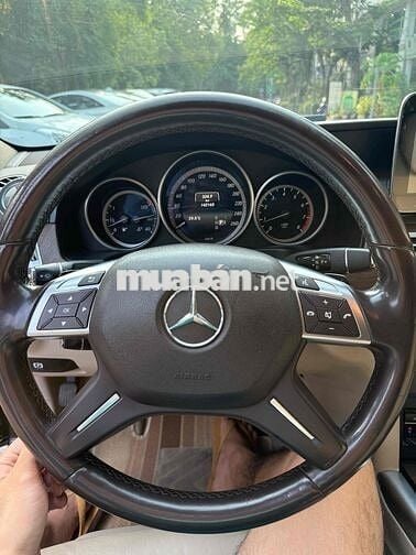 Mercedes Benz E Class 2014 E200 - 14000 km