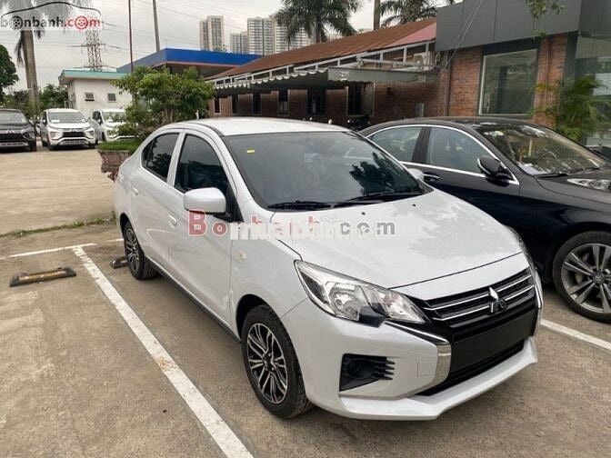 Mitsubishi Attrage 1.2 MT 2025