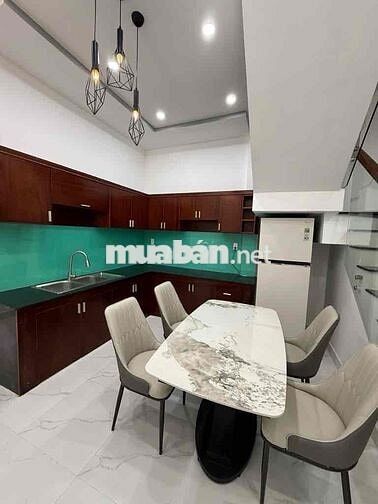 MỘT CĂN *** KHÔNG CÓ CĂN THƯ HAI 3 TẦNG XÂY FULL - Ô TÔ TRÁNH - V