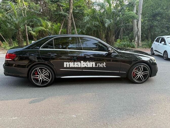 Mercedes Benz E Class 2014 E200 - 14000 km