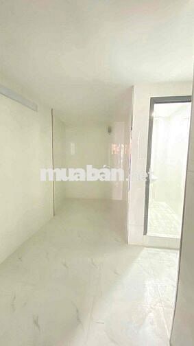 cho thuê nhà mới 100% 3 tầng lầu 2pn 3wc có sẵn máy lạnh, nước nóng