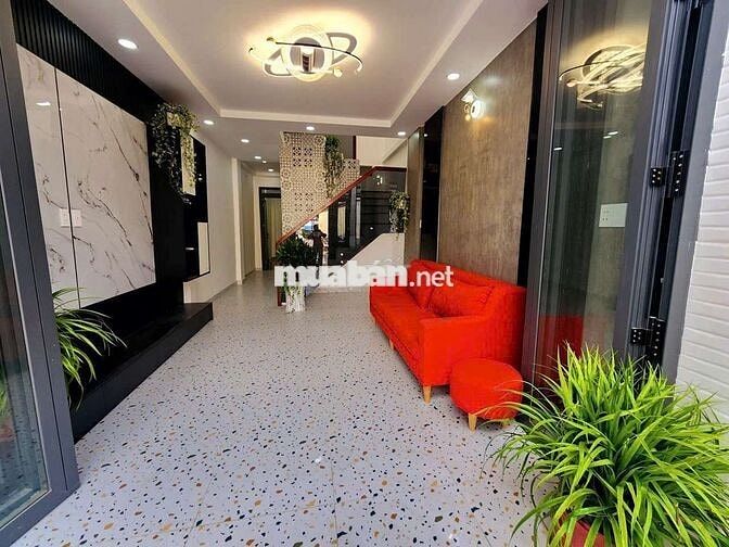 Kẹt tiền bán gấp nhà thuộc đường âu dương lân p3 q8 hẻm xe hơi tới nhà