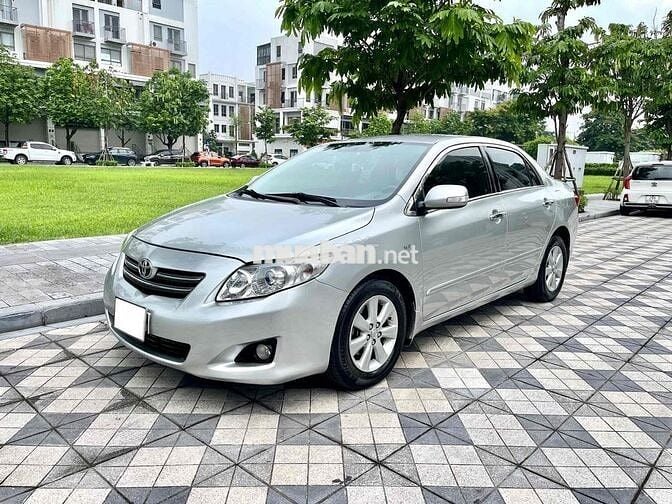Bán xe Toyota Corolla Altis 2010 số tự động