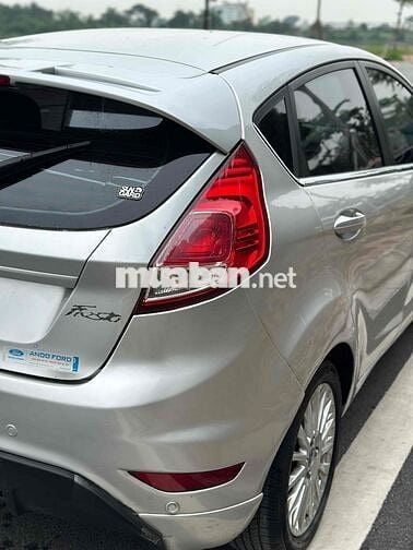 Ford Fiesta 2014 1.0 AT Sport - 8000 km