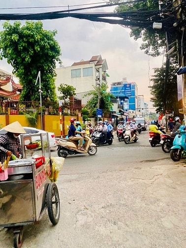 Bán nhà CHDV rẻ đẹp 16 phòng (5,5x22) 146/3 Đường đô 8, p11 Gò Vấp 