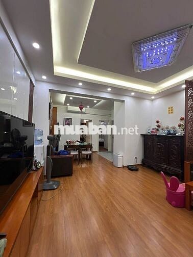 Chung cư No17 Sài Đồng, 4,5 tỷ, 78m2, gần hồ điều hòa, pháp lý chuẩn