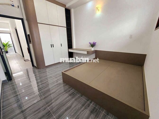 Kẹt tiền bán gấp nhà thuộc đường âu dương lân p3 q8 hẻm xe hơi tới nhà