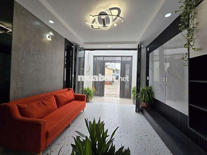 Kẹt tiền bán gấp nhà thuộc đường âu dương lân p3 q8 hẻm xe hơi tới nhà