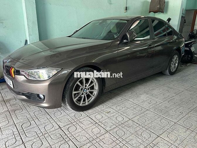 BMW 3 Series 2012 mẫu mới sipot