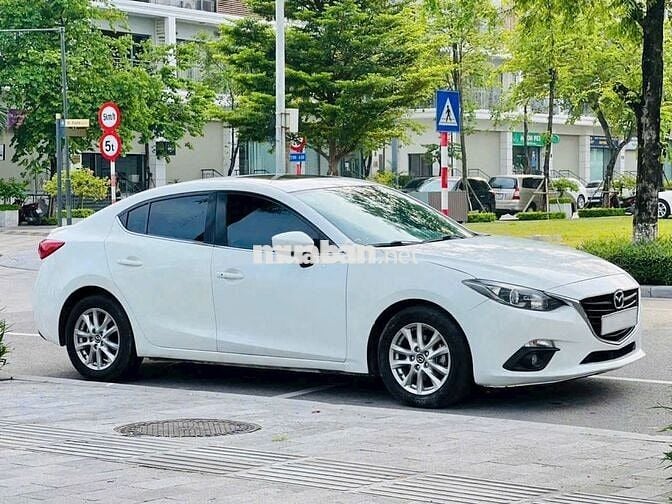 Mazda3 1.5AT 2016