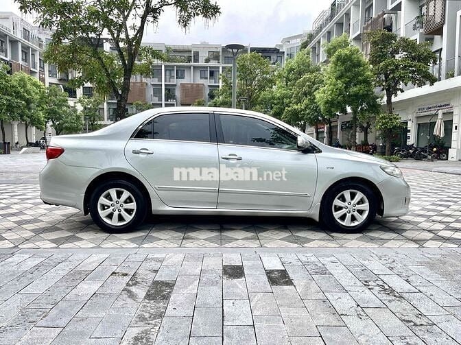 Bán xe Toyota Corolla Altis 2010 số tự động