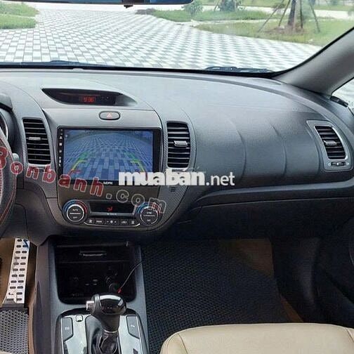 Cerato 1.6 At 2018. Ngoại thất màu đen