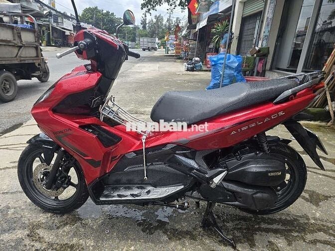CÀM ĐỒ THANH LÝ AB 125 CÓ CCCD CHỦ CHỮ KÝ VÂN TAY