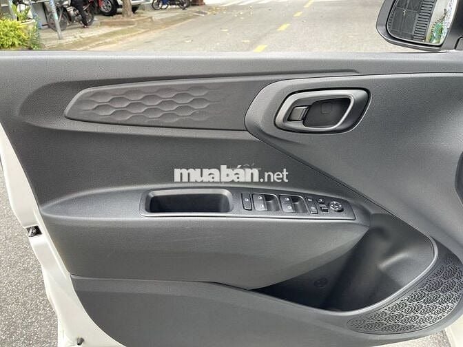 Hyundai i10 Hatchback 1.2AT 2022 Chạy Lướt Cực Đẹp