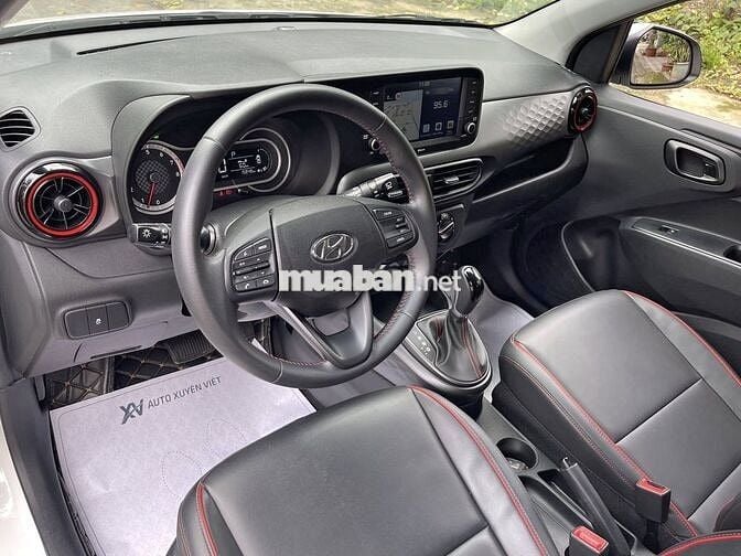 Hyundai i10 Hatchback 1.2AT 2022 Chạy Lướt Cực Đẹp