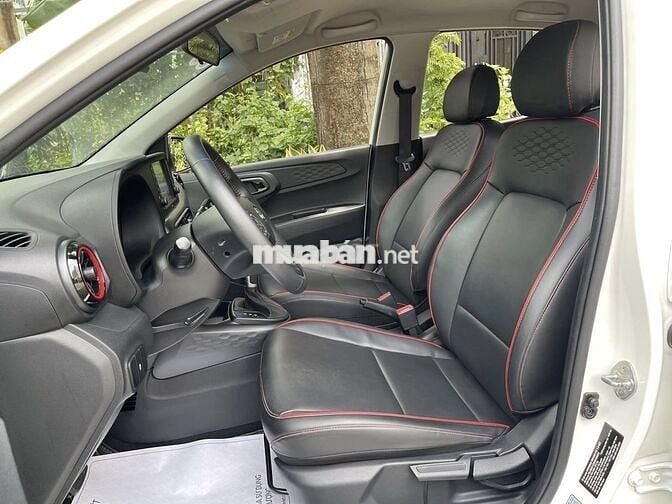 Hyundai i10 Hatchback 1.2AT 2022 Chạy Lướt Cực Đẹp