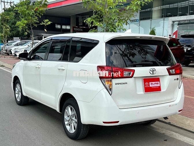 Toyota Innova 2016 2.0E - 158969 km