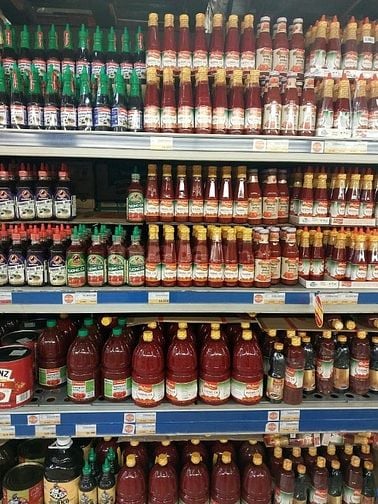 Dịp lễ cần bổ sung gấp 3 nhân viên bán hàng tại Cửa Hàng