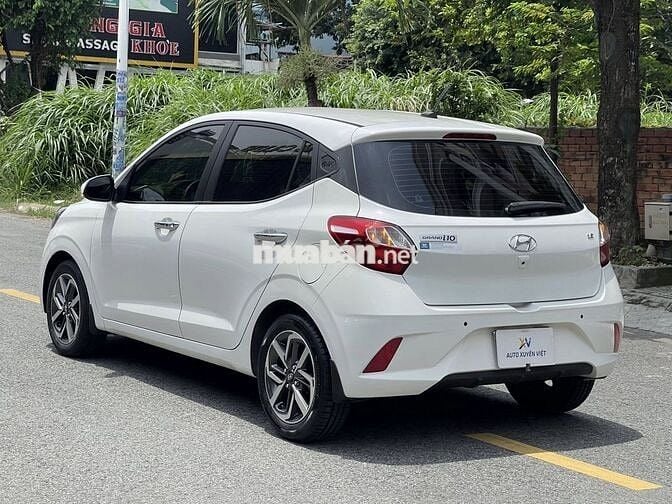 Hyundai i10 Hatchback 1.2AT 2022 Chạy Lướt Cực Đẹp