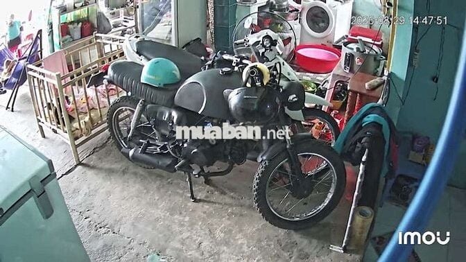 Xe win cafe racer tracker