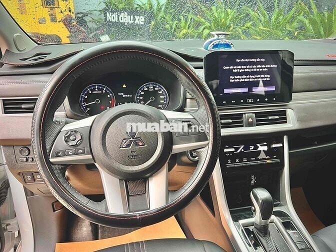 Mitsubishi Xpander Premium 2024