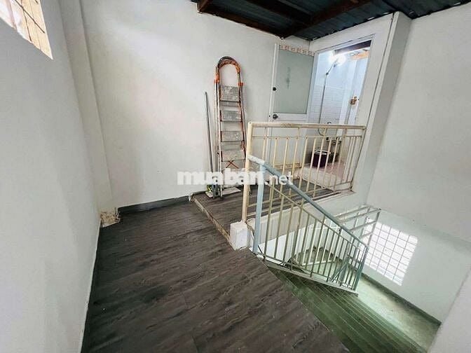 2PN NGÃ TƯ PHÚ NHUẬN- FULL NT -GẦN HỌC VIỆN HÀNG KHÔNG-50M2-CHÍNH CHỦ
